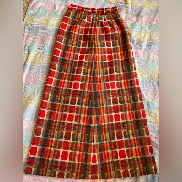 VTG wool plaid autumnal rainbow maxi skirt - Picture 5 of 6